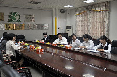 省中職財經(jīng)類專業(yè)帶頭人培訓班到陳村職校考察專業(yè)建設